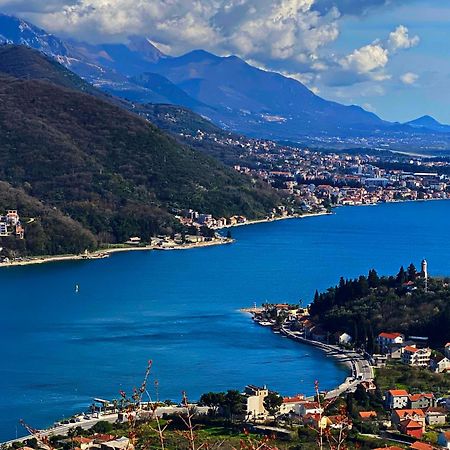 Apartment Sova Tivat Exterior foto